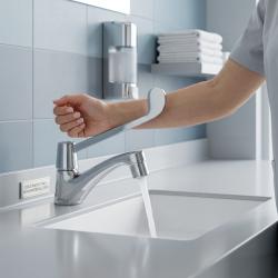 modern-chrome-faucet-with-long-handle